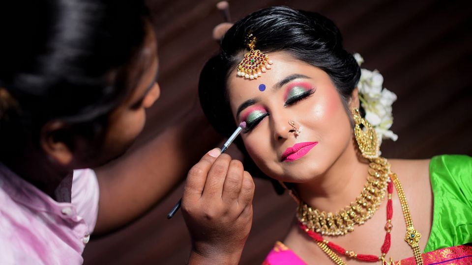 Makeup Artist Dhruba